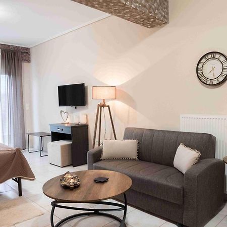 Laconian Collection "Nefeli" Boutique Apartment Sparta Exterior foto